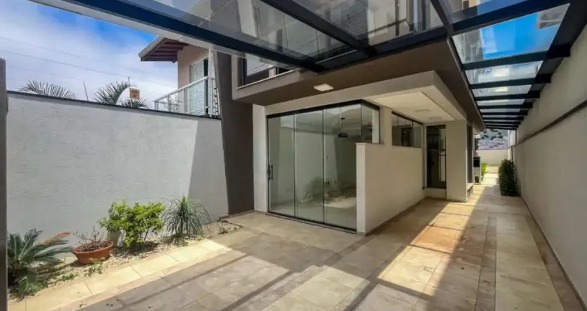 Casa com 3 quartos para alugar no Residencial São Bernardo, Poços de Caldas