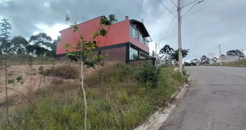 Terreno à venda no Laranjeiras de Caldas, Caldas
