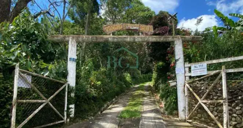 Excelente chácara de 27.000m² á venda no Jardim dos Estados em Poços de Caldas MG.