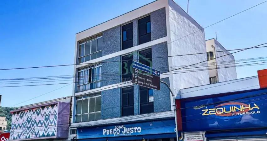 Apartamento com 2 quartos para alugar no Centro, Poços de Caldas