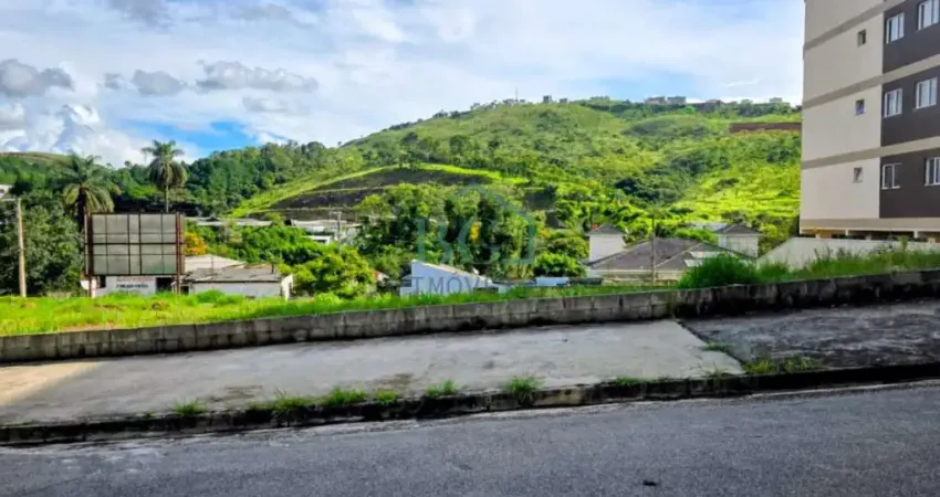 Excelente terreno de 358,25 m² á venda no Residencial Summer Ville em Poços de Caldas MG.