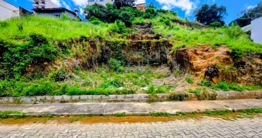 Terreno à venda no Jardim Quisisana, Poços de Caldas