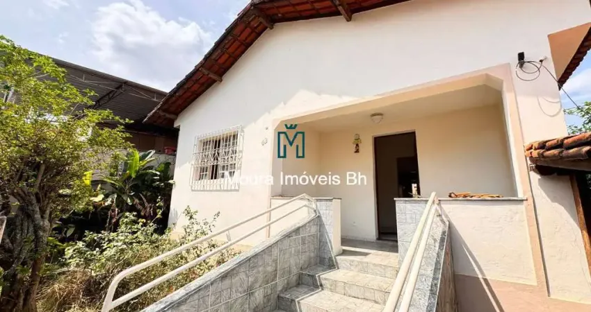 Casa padrão com 3 quartos, 1 semi-suíte no bairro são joão batista