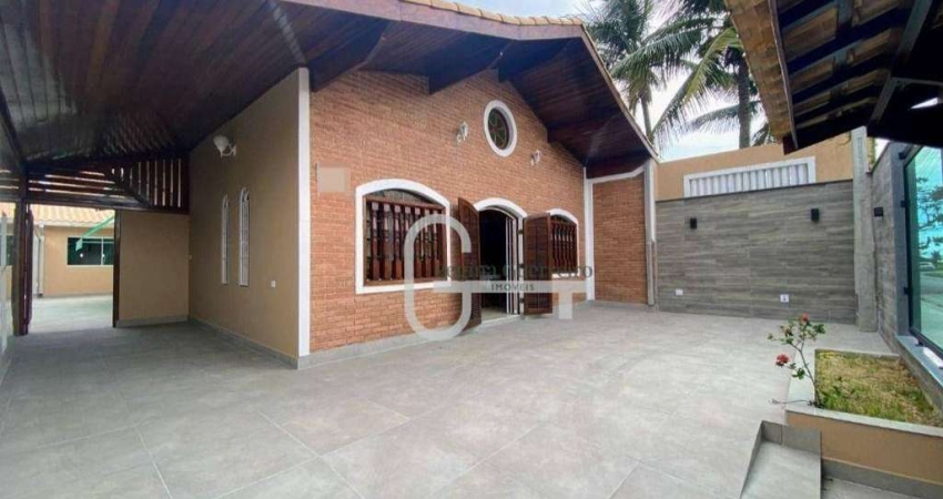 Casa com 3 dormitórios à venda, 156 m² por R$ 650.000,00 - Jardim Marcia - Peruíbe/SP