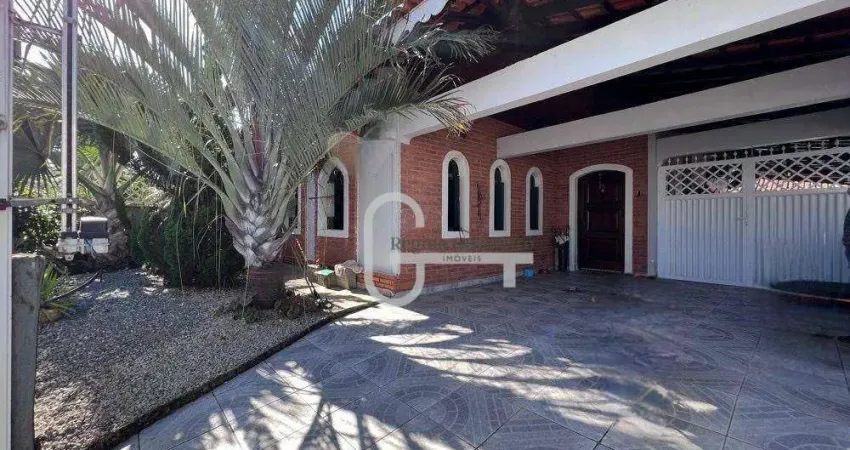 Casa com 3 dormitórios à venda, 168 m² por R$ 645.000,00 - Balneário Stella Maris - Peruíbe/SP