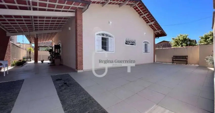 Casa com 3 dormitórios à venda, 190 m² por R$ 630.000,00 - Balneário Três Marias - Peruíbe/SP