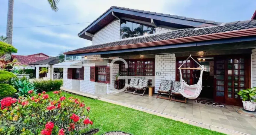 Casa com 4 dormitórios à venda, 284 m² por R$ 1.500.000,00 - Parque Turístico - Peruíbe/SP