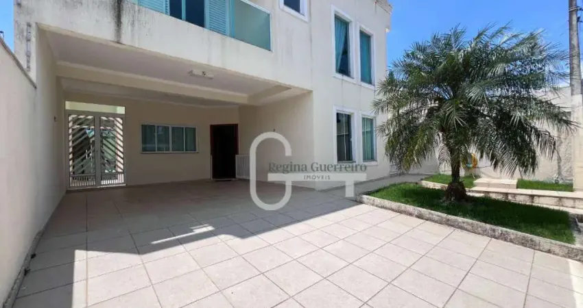 Casa com 4 dormitórios à venda, 204 m² por R$ 1.200.000,00 - Arpoador - Peruíbe/SP