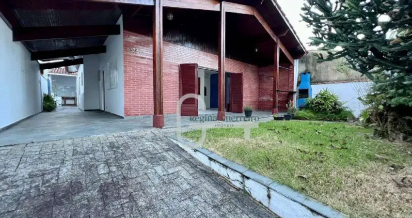 Casa com 3 dormitórios à venda, 159 m² por R$ 620.000,00 - Centro - Peruíbe/SP