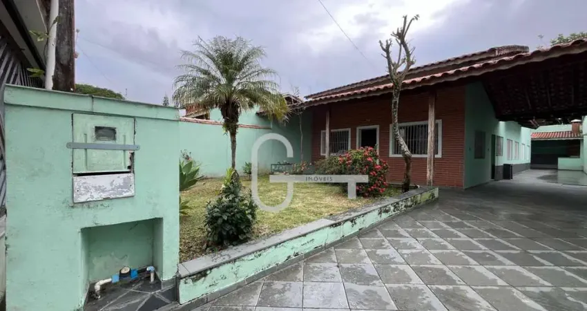 Casa com 5 dormitórios à venda, 249 m² por R$ 645.000,00 - Centro - Peruíbe/SP