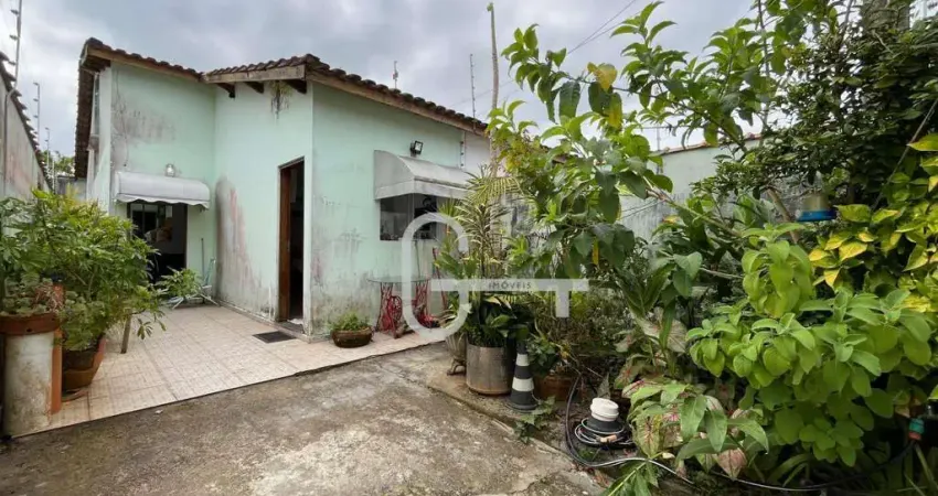 Casa com 2 dormitórios à venda, 61 m² por R$ 230.000,00 - Estância São José - Peruíbe/SP