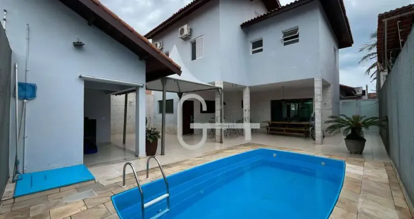 Casa com 3 dormitórios à venda, 277 m² por R$ 800.000,00 - Balneário Arpoador - Peruíbe/SP