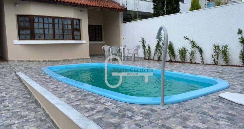 Casa com 4 dormitórios à venda, 183 m² por R$ 650.000,00 - Balneário Três Marias - Peruíbe/SP
