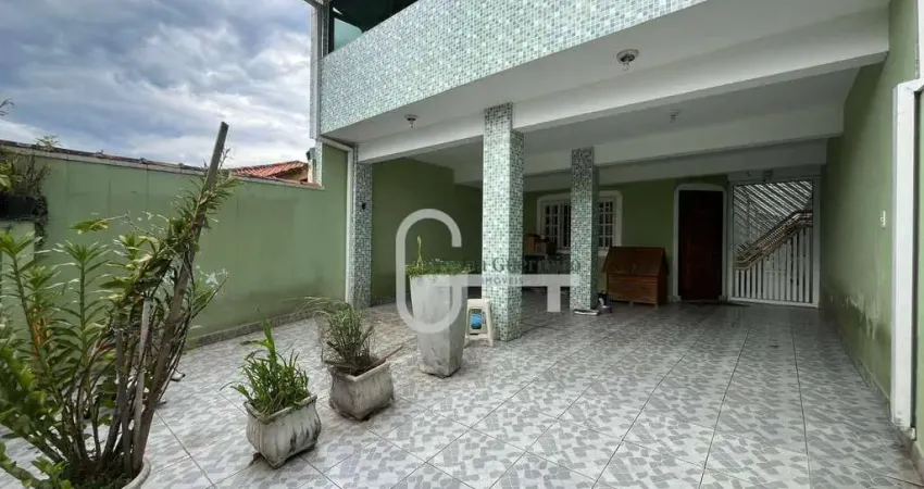 Casa com 3 dormitórios à venda, 156 m² por R$ 700.000,00 - Parque D'Aville Residencial - Peruíbe/SP