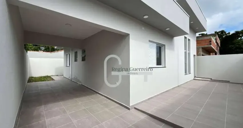 Casa com 3 dormitórios à venda, 180 m² por R$ 550.000,00 - Balneário Stella Maris - Peruíbe/SP