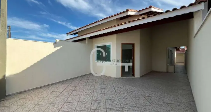 Casa com 3 dormitórios à venda, 108 m² por R$ 480.000,00 - Balneário Stella Maris - Peruíbe/SP