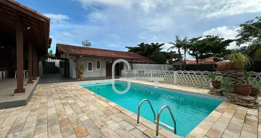 Casa com 6 dormitórios à venda, 369 m² por r$ 1.200.000,00 - jardim marcia i - peruíbe/sp