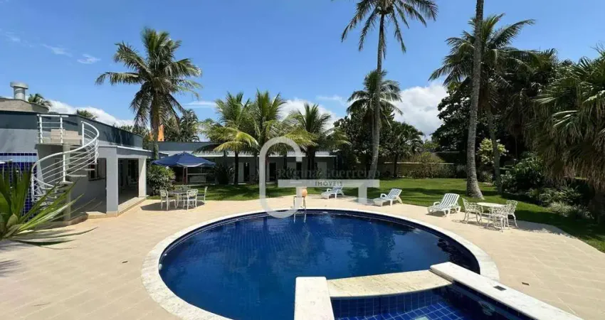 Casa com 6 dormitórios à venda, 475 m² por R$ 3.500.000,00 - Parque Balneário Oásis - Peruíbe/SP