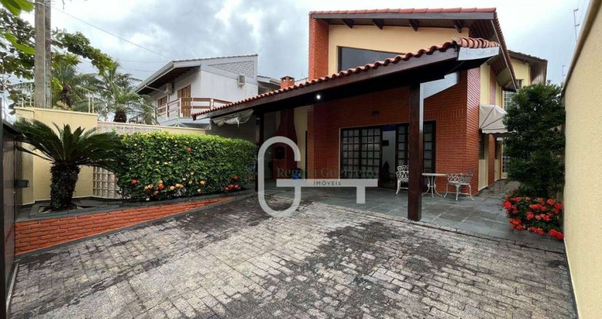 Casa com 2 dormitórios à venda, 173 m² por R$ 630.000,00 - Jardim Marcia - Peruíbe/SP