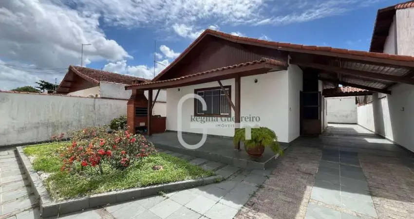 Casa com 3 dormitórios à venda, 115 m² por R$ 480.000,00 - Balneário Stella Maris - Peruíbe/SP