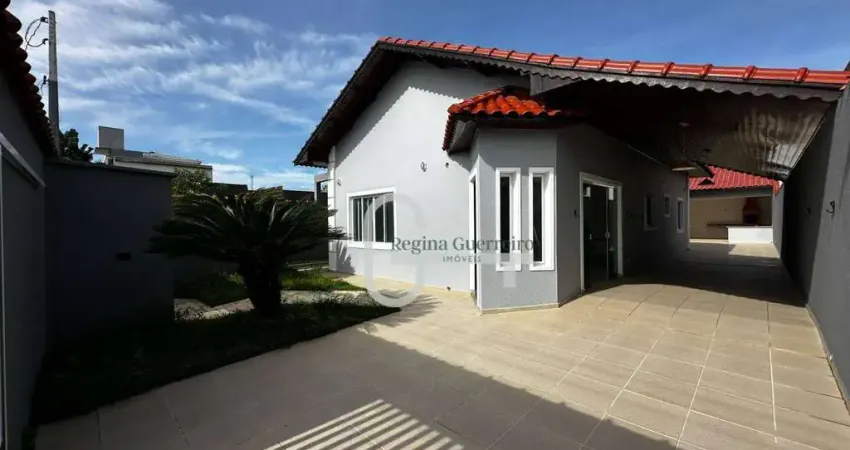 Casa com 3 dormitórios à venda, 161 m² por R$ 590.000,00 - Residencial São Luiz - Peruíbe/SP