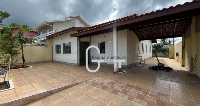 Casa com 3 dormitórios à venda, 186 m² por R$ 650.000,00 - Belmira Novaes - Peruíbe/SP