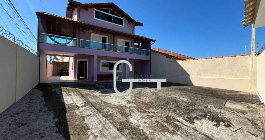Casa com 3 dormitórios à venda, 379 m² por R$ 750.000,00 - Belmira Novaes - Peruíbe/SP