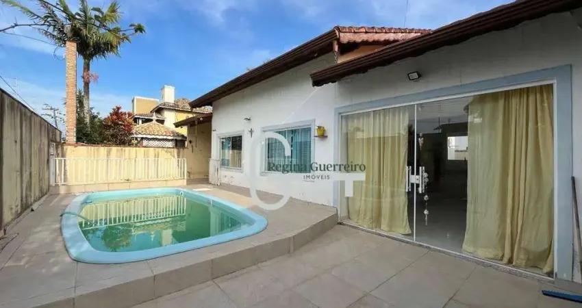 Casa com 3 dormitórios à venda, 110 m² por R$ 430.000,00 - Parque Turístico - Peruíbe/SP