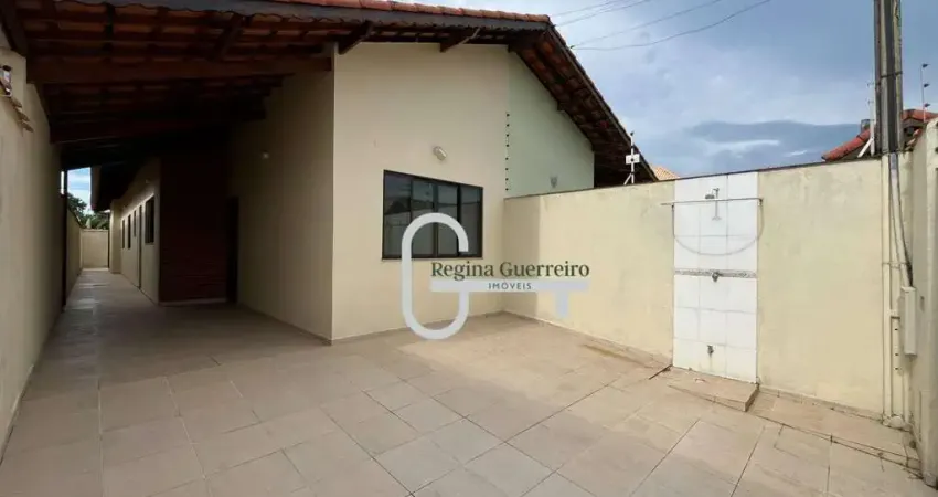 Casa com 3 dormitórios à venda, 107 m² por R$ 410.000,00 - Balneário Stella Maris - Peruíbe/SP