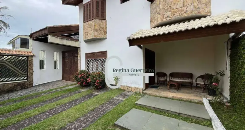 Casa com 4 dormitórios à venda, 367 m² por R$ 1.500.000,00 - Balneário Stella Maris - Peruíbe/SP