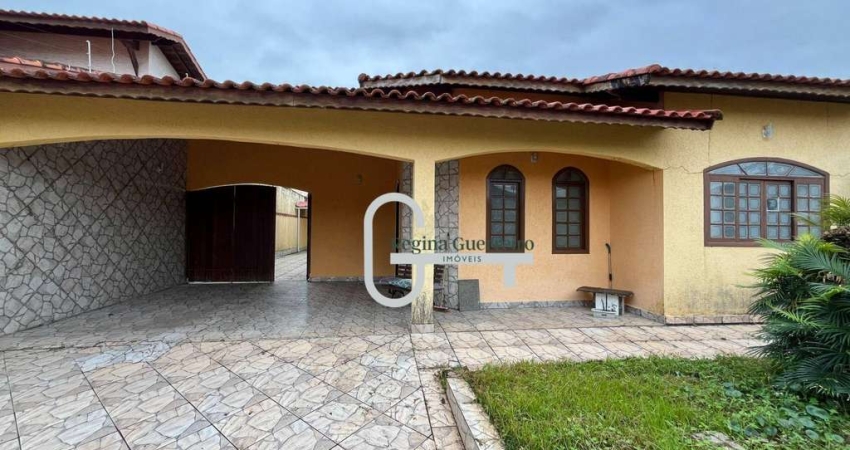 Casa com 3 dormitórios à venda, 207 m² por R$ 550.000,00 - Jardim Beira Mar - Peruíbe/SP