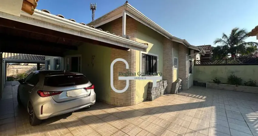 Casa com 3 dormitórios à venda, 154 m² por R$ 650.000,00 - Cidade Nova Peruibe - Peruíbe/SP