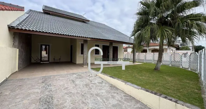 Casa com 4 dormitórios à venda, 210 m² por R$ 699.000,00 - Parque Balneario Oasis - Peruíbe/SP