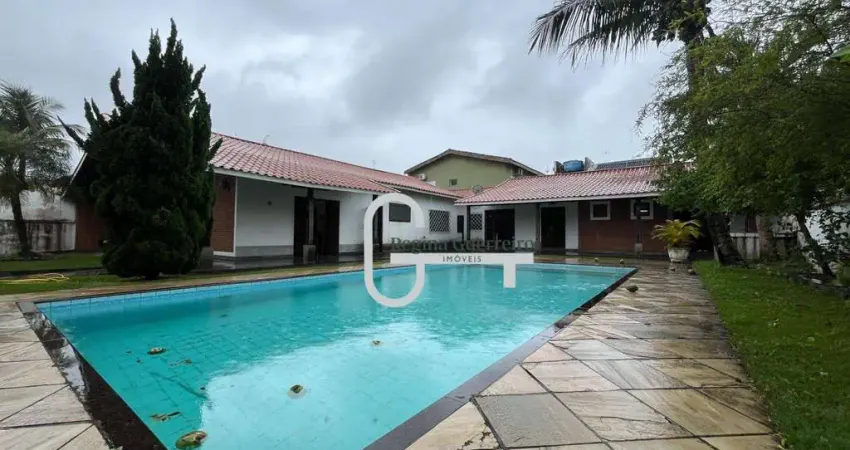 Casa com 3 dormitórios à venda, 240 m² por r$ 850.000,00 - balneário florida - peruíbe/sp