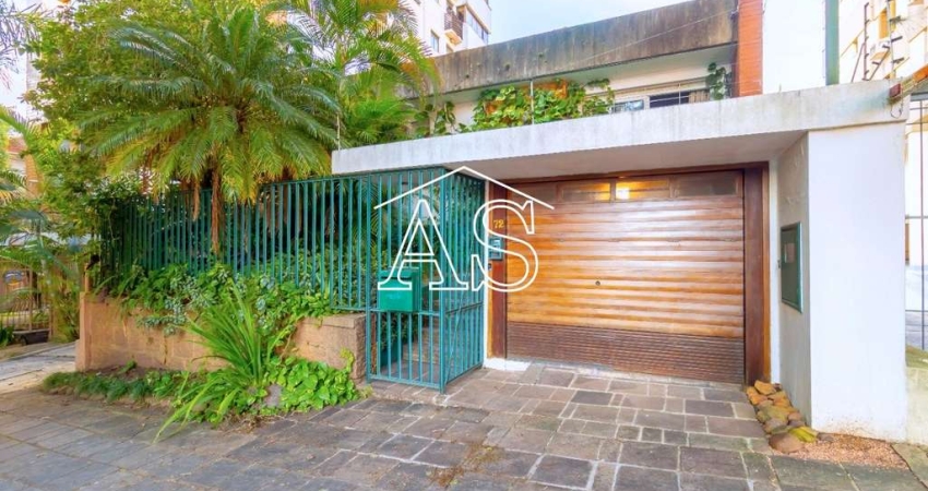 Casa com 3 quartos à venda na Rua Professor Langendonck, 72, Petrópolis, Porto Alegre