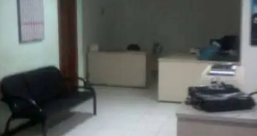 Sala Comercial 480 m² Salas + Galpão no B. Amazonas