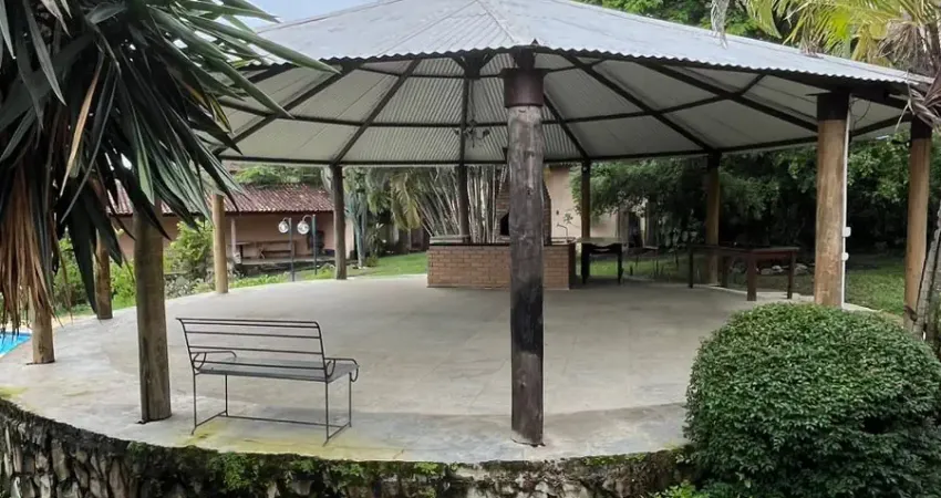Chácara / sítio com 4 quartos à venda na Rua das Trombetas, 13, Estâncias Imperiais, Contagem