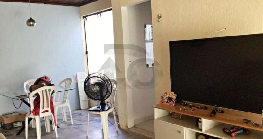 Casa Para Vender com 2 quartos 1 suíte no bairro São José em Aracaju