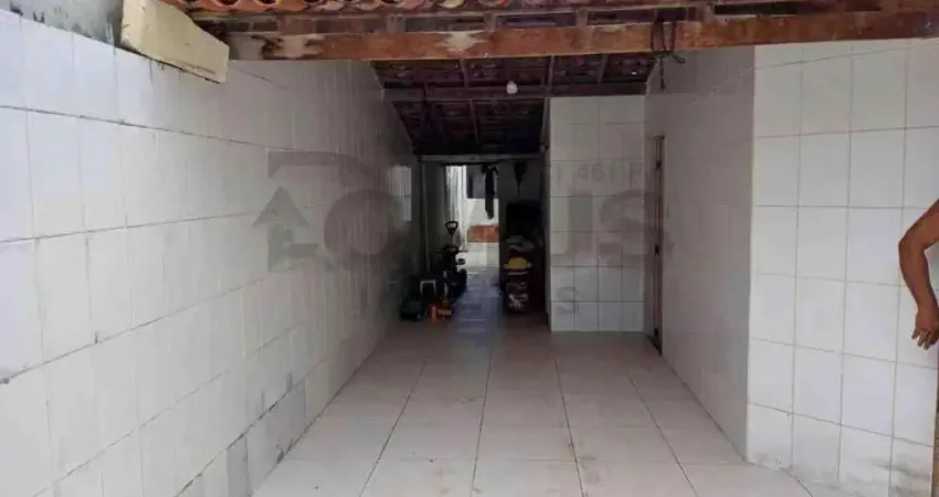 Casa Para Vender com 3 quartos no bairro Aruana em Aracaju