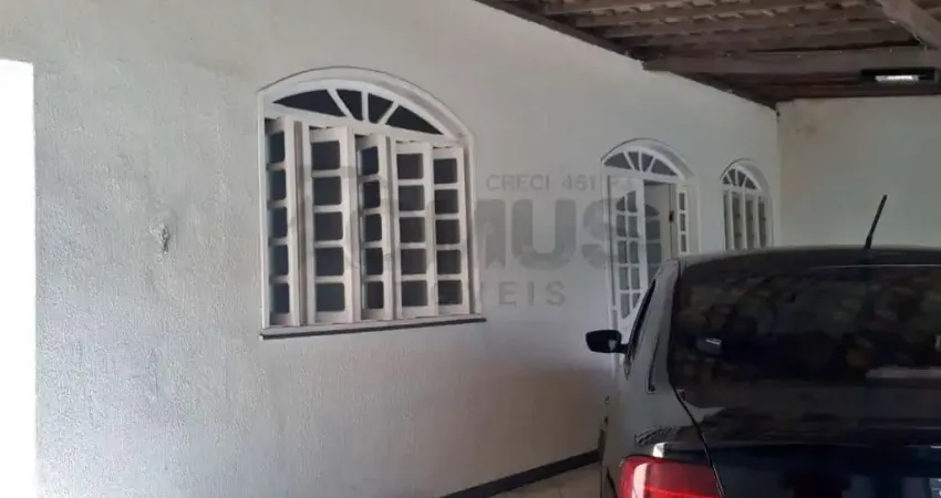 Casa Para Vender com 3 quartos no bairro Bugio em Aracaju