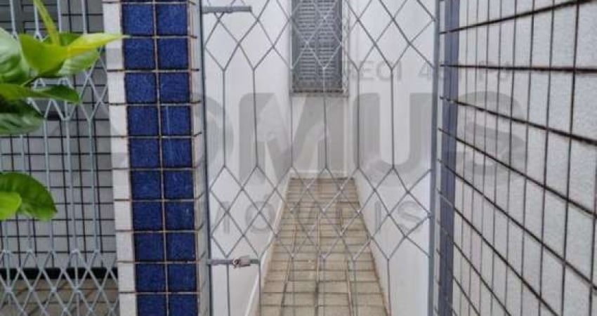 Casa Para Vender com 3 quartos 1 suíte no bairro Cirurgia em Aracaju