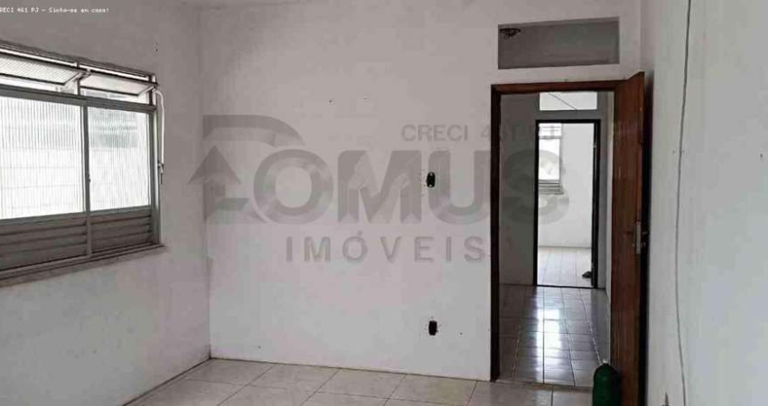 Casa Para Vender com 5 quartos no bairro São José em Aracaju