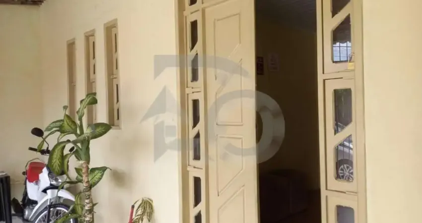 Casa Para Vender com 3 quartos no bairro América em Aracaju