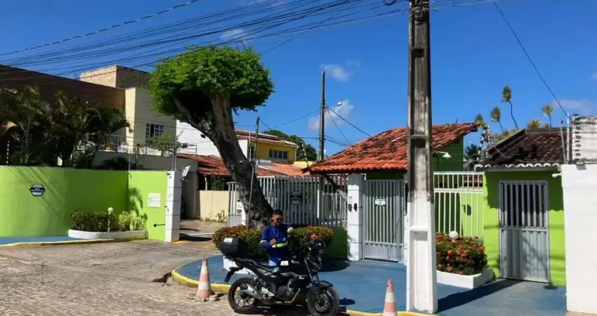 Casa de Condomínio Para Vender com 3 quartos 2 suítes no bairro Rosa Elze em São Cristóvão