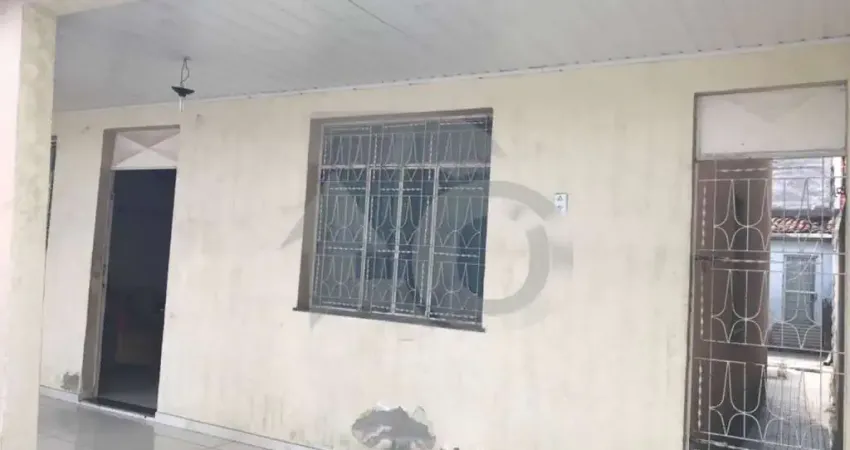Casa Para Vender com 3 quartos no bairro Dezoito do Forte em Aracaju