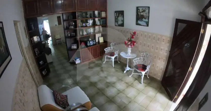 Casa Para Vender com 3 quartos no bairro Siqueira Campos em Aracaju