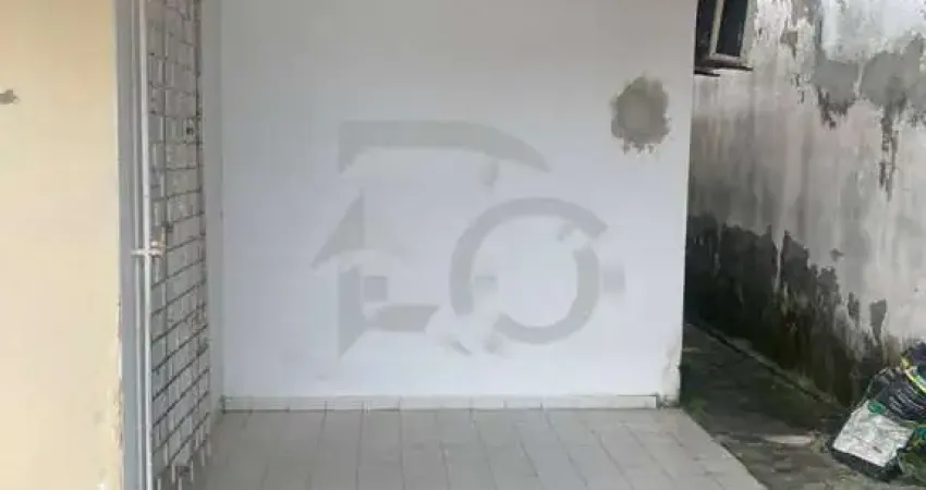 Casa Para Vender com 2 quartos no bairro Aruana em Aracaju