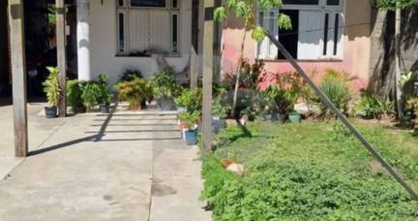 Casa Para Vender com 4 quartos 1 suíte no bairro Matapoã em Aracaju