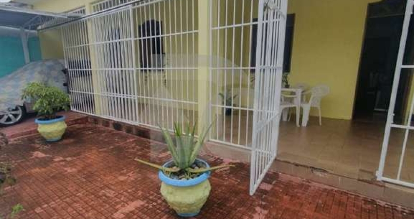Casa Para Vender com 3 quartos 1 suíte no bairro Bugio em Aracaju