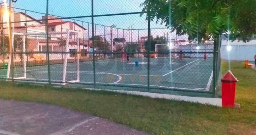 Casa de Condomínio Para Vender com 3 quartos 1 suíte no bairro Olaria em Aracaju
